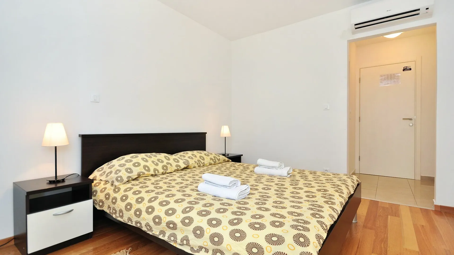 Adriatic Queen Rooms & Apartments Split