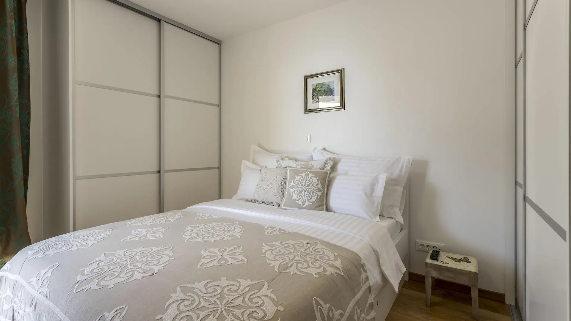 Adriatic Queen Rooms & Apartments Split