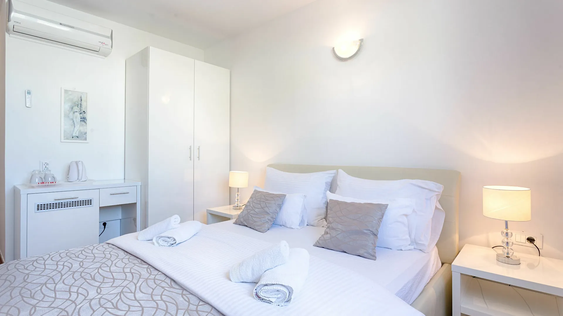 Adriatic Queen Rooms & Apartments Split